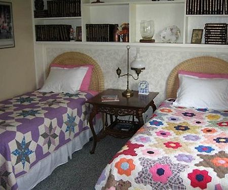 Tuggles Folly Bed And Breakfast Aurora Extérieur photo